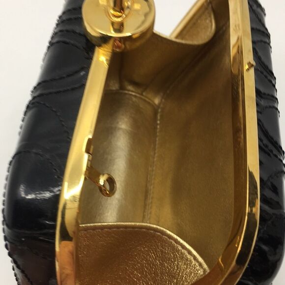 Coach Black Patent Leather Raised "C" Hard Shell Turnlock  Clutch Style 12198 - Picture 16 of 17